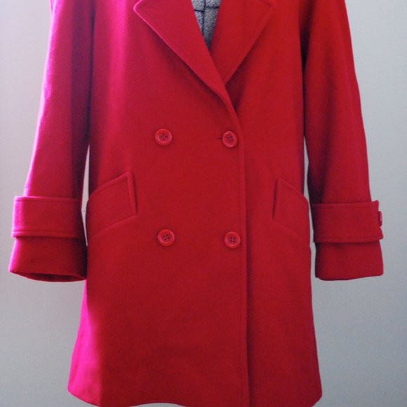 Cherry Red Short Trench (Pure Virgin Wool) - Picture 3 of 8